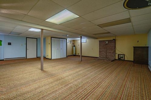 1943 Klines Mill Rd, Breinigsville PA  18031-2230 exterior