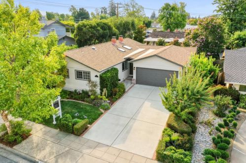 851 Nisqually Dr, Sunnyvale, CA 94087-4214