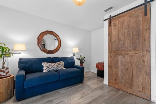 763 Snapdragon St, Encinitas CA  92024-3347 exterior