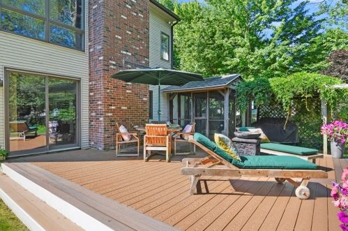 30 Abington St, Worcester MA  01603-1101 exterior