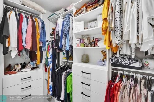 3591 177th Ave, Hollywood FL  33029-1666 exterior