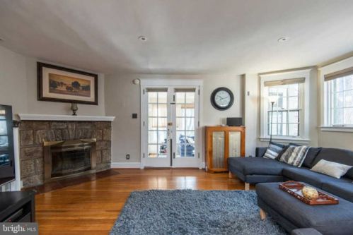 317 Durham St, Philadelphia, PA 19119-2902