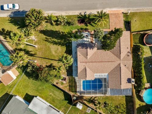 9261 Glen Moor Ln, Port Richey, FL 34668-5010