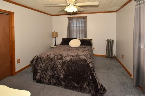 29 Ash St, Norwich CT  06351-1804 exterior