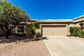 690 El Dorado Dr, Gilbert, AZ 85233-3509