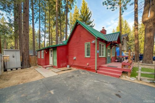 2601 Pinter Ave, South Lake Tahoe CA  96150-3015 exterior