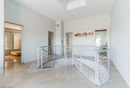 4150 Dingman Dr, Sanibel FL 33957-5107 exterior