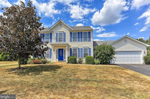 55 Friendship Ln, Gettysburg, PA 17325-7249