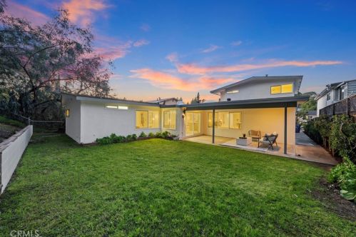 5253 Countryside Dr, San Diego CA  92115-2136 exterior