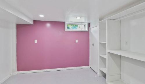 225 Delaware St, Hobart IN  46342-4110 exterior