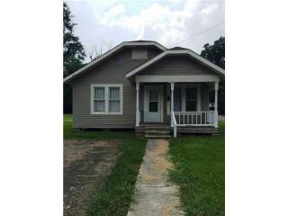 601 Mackey St, Sulphur, LA 70663-4323