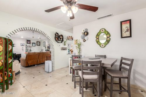 12602 37 Ave, Phoenix AZ 85053-4616 exterior