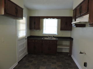 2044 Corning Ave, Memphis TN  38127-4485 exterior