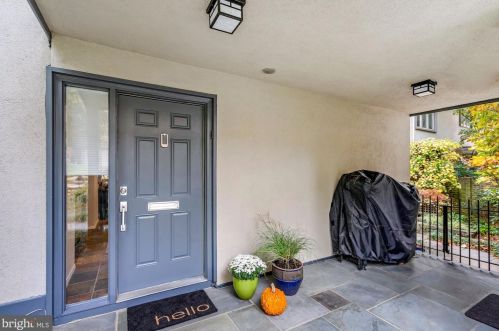 2810 Battery Pl, Washington DC  20016-3439 exterior