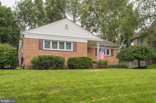 7919 Heather Rd, Melrose Park, PA 19027-1207