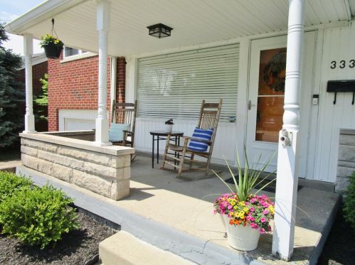 3339 Greenway Ave, Cincinnati, OH 45248-5118