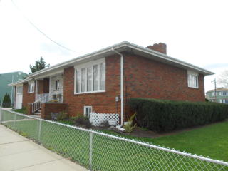 1583 Paterson Plank Rd, Secaucus, NJ 07094-4016
