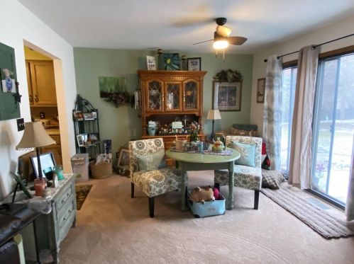8030 Manor Cir, Milwaukee WI  53223-6228 exterior