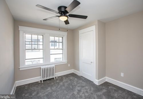 17 Ridgeway Ave, Manor PA  19036-1923 exterior