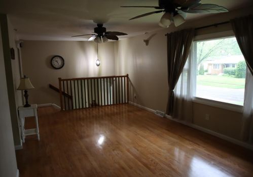 963 72nd Dr, Gary IN  46410-3867 exterior