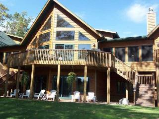 1464 Golf View Rd, Clearwater Lk WI  54521-9499 exterior