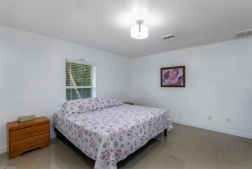 814 Thompson Ave, Lehigh Acres FL 33972-3312 exterior