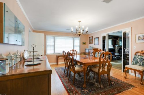 489 Fairmount Ave, Chatham Township NJ  07928-1370 exterior