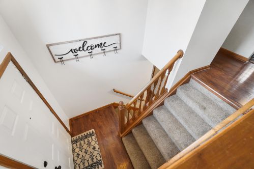 421 Ripple Creek Dr, Covington KY  41018-2684 exterior