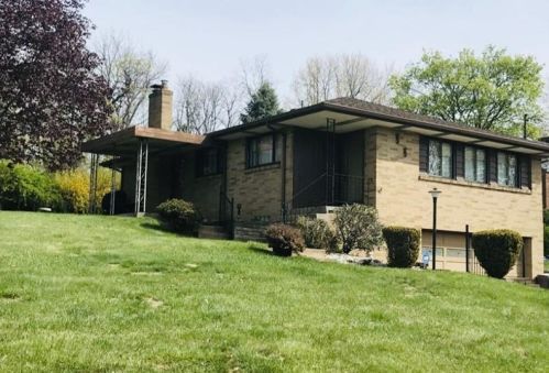 5911 Heberton Dr, Verona PA  15147-3324 exterior