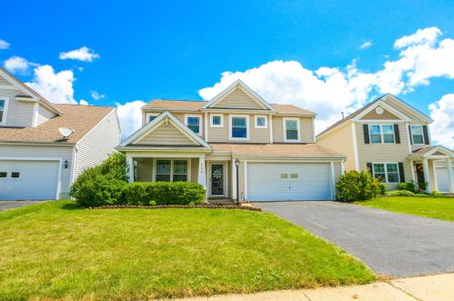 1276 Harley Run Dr, Blacklick, OH 43004-9198