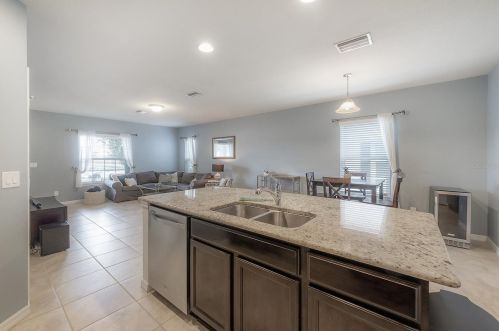 4852 Chatterton Way, Riverview FL  33578-3128 exterior