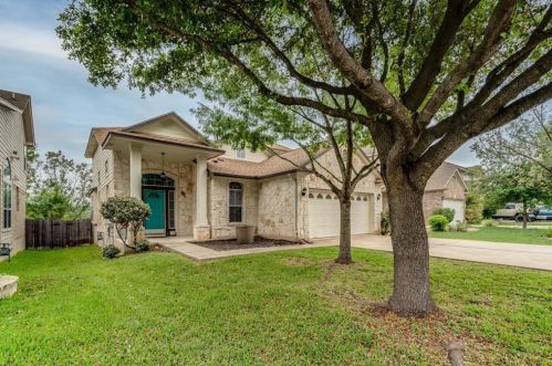 3016 Fleet Dr, Austin TX  78748-2963 exterior