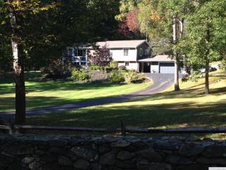 28 Clark Hill Rd, West Woods, CT 06069-2211