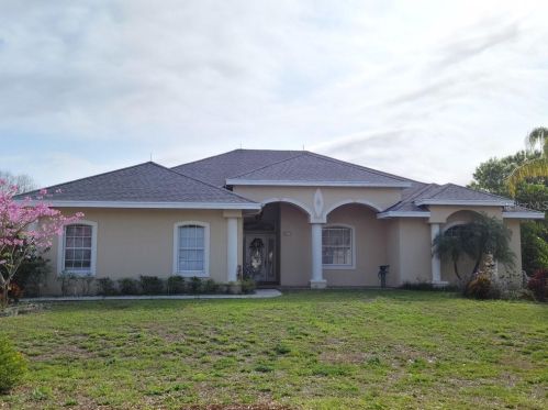 317 Persimmon Dr, Polk City, FL 33868-9341