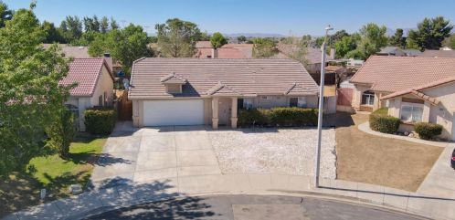 14923 Flagstaff Way, Victorville, CA 92394-0824