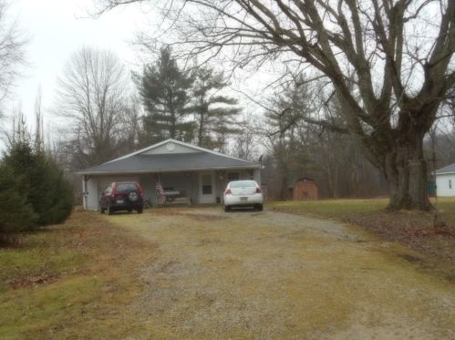 103 Windy Way, Wilmington OH  45177-7123 exterior