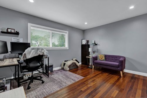 2855 Victoria Dr, Alpine CA  91901-3669 exterior