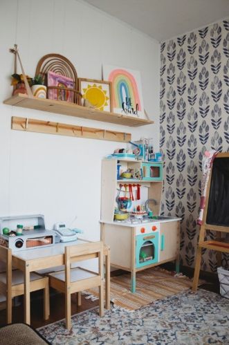 2013 Ridge Ave, New Kensington PA  15068-4043 exterior