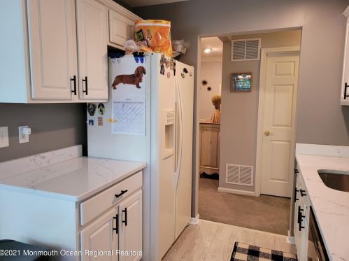 433 Mowat Cir, Trenton NJ  08690-3220 exterior