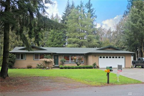 584 Bertrand Dr, Lynden, WA 98264-9150