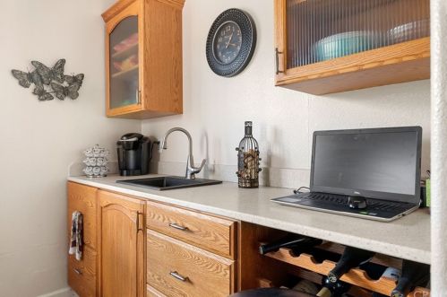 18168 Deer Hollow Rd, Middletown CA  95467-8002 exterior