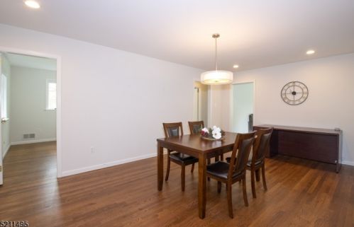 83 Rutgers Ave, Berkeley Heights NJ  07922-1950 exterior
