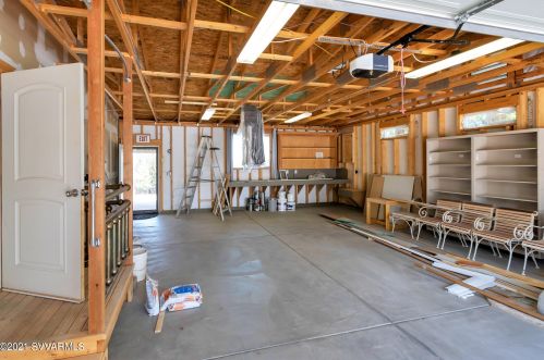 135 Sunset Hl Dr, Sedona AZ 86336-9783 exterior