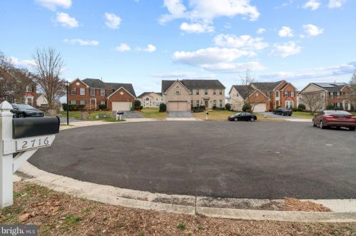 2716 Hollywell Ct, Bowie MD  20721-3013 exterior