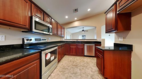 4524 109th Ln, Phoenix, AZ 85037-1279