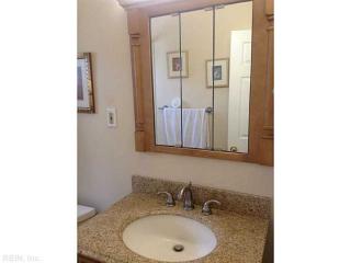 5527 Barnhollow Rd, Norfolk VA  23502-3628 exterior