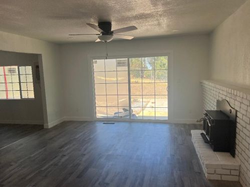 1525 Woodland Dr, West Pittsburg CA  94565-5633 exterior