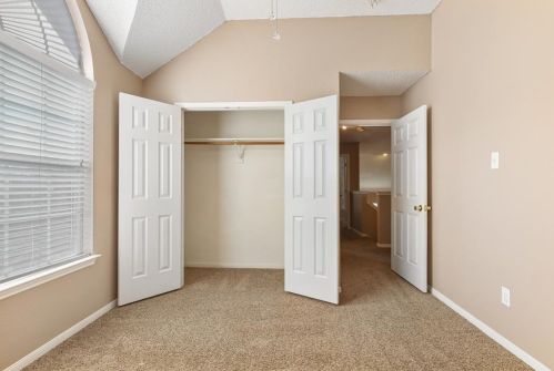 1020 Hampshire Ln, Cedar Hill TX 75104-4109 exterior