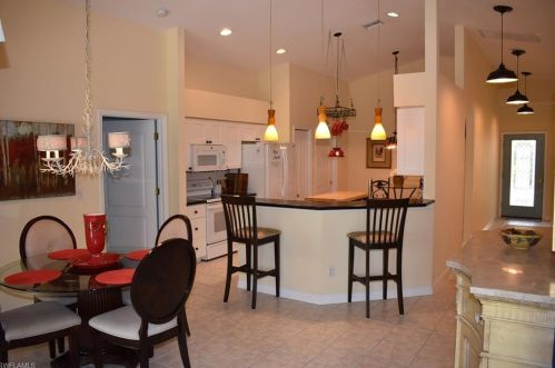 25817 Pebblecreek Dr, Bonita Springs, FL 34135-7804