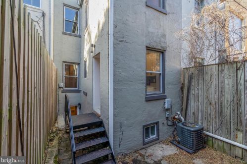 1509 Vermont Ave, Washington DC 20005-3712 exterior